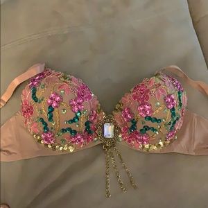 Custom Electric Laundry Rave Top